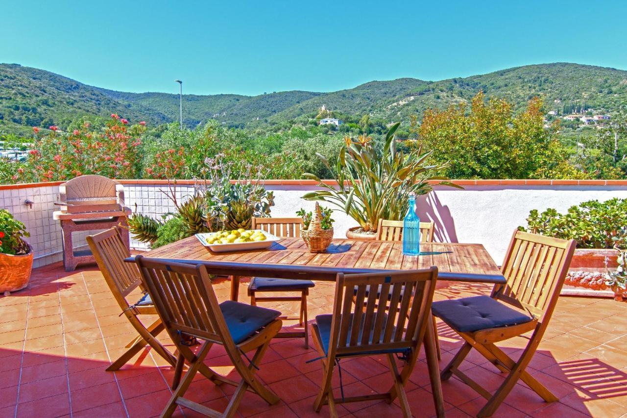 La Terrazza - Splendido Trilocale A Lacona Exterior photo